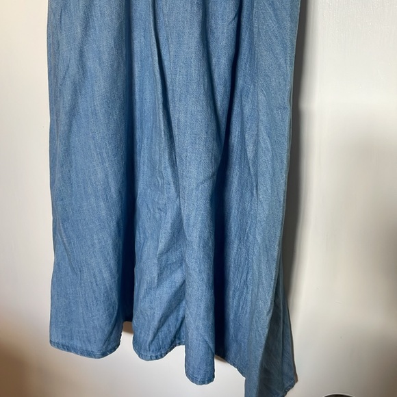 New Chambray Flutter Sleeve Old Navy Dress - Picture 4 of 4
